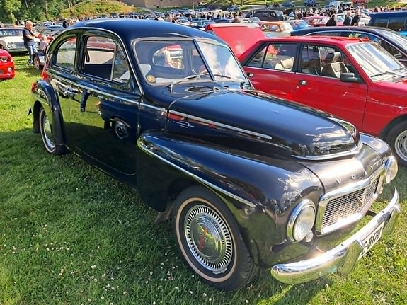 Volvo PV 3 of 5