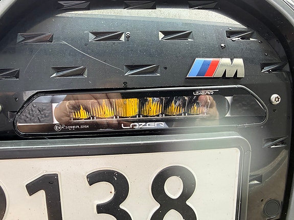 BMW i4 28 of 30