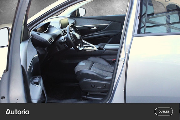 Peugeot 3008 8 of 22