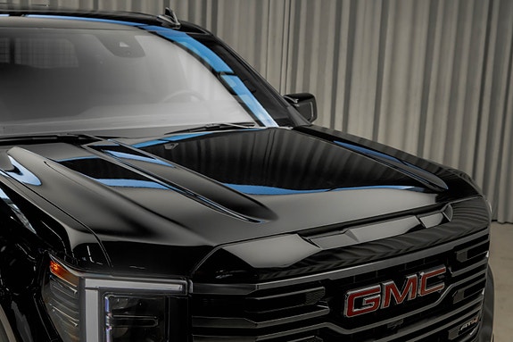 GMC Sierra 5 of 5