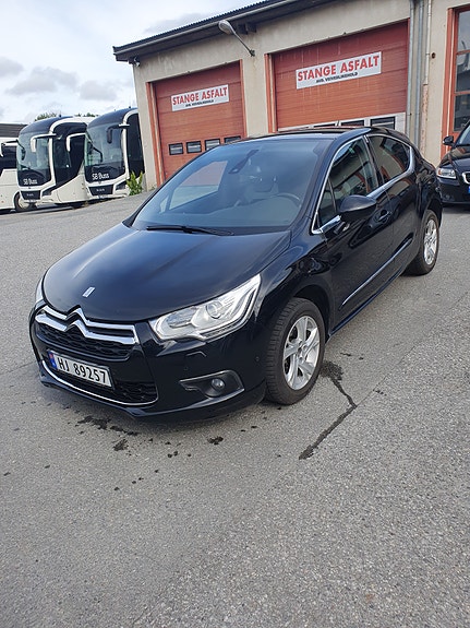 Citroen DS3 2 of 24