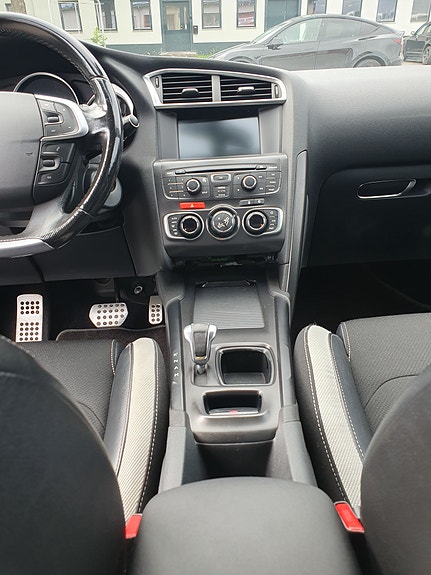 Citroen DS3 11 of 24