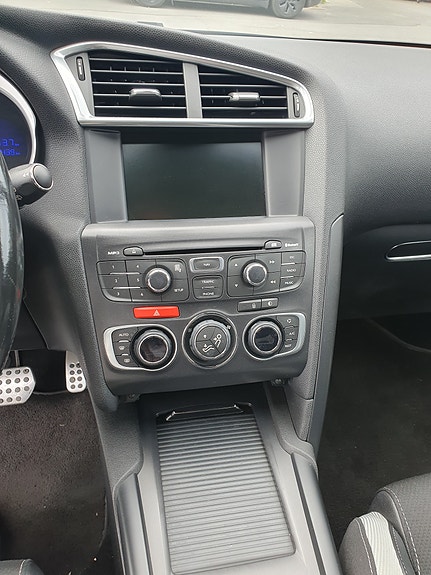 Citroen DS3 9 of 24