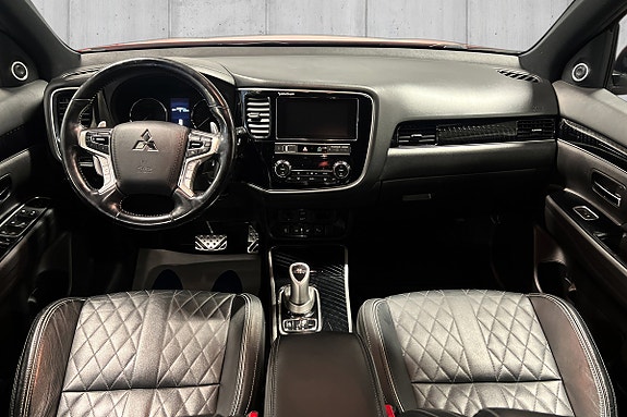 Mitsubishi Outlander 10 of 24