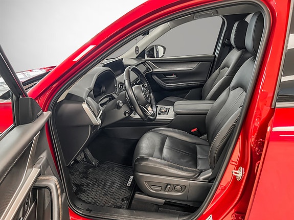 Mazda CX-60 10 of 26