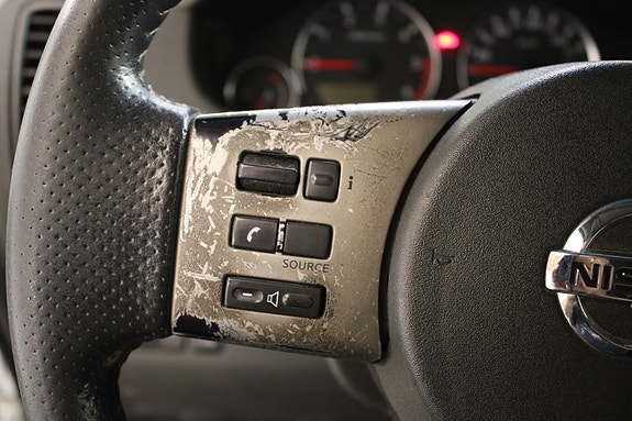 Nissan Pathfinder 24 of 30