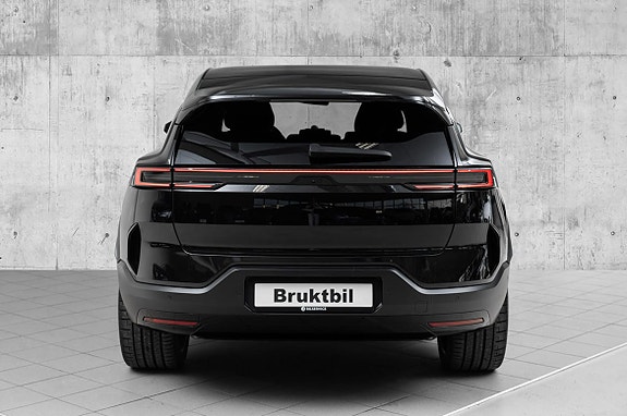Polestar 3 5 of 5