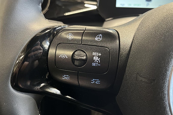 BYD Dolphin 15 of 23