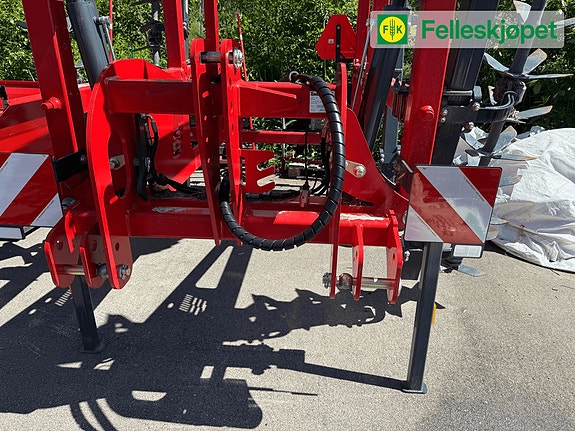 TUME R640L 4 of 7