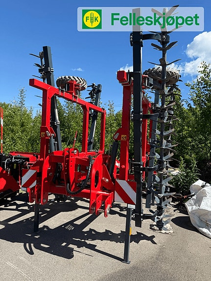 TUME R640L 6 of 7