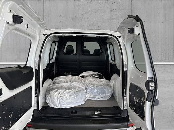 Renault Kangoo Electric 17 of 19