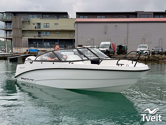AMT 190 BR m/ Yamaha F115 hk 3 of 18