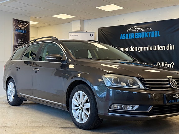 Volkswagen Passat 2 of 5