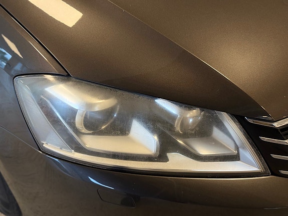 Volkswagen Passat 4 of 5