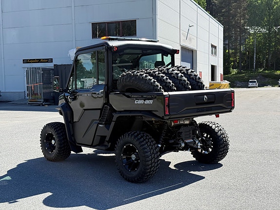 Can-Am Traxter HD11 5 of 5