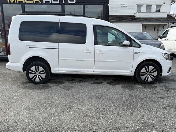 Volkswagen Caddy Maxi 4 of 5