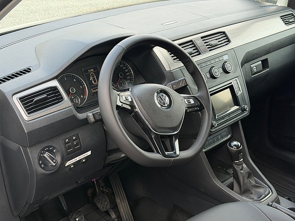 Volkswagen Caddy Maxi 7 of 15