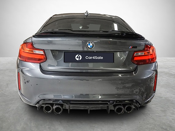 BMW M2 4 of 5