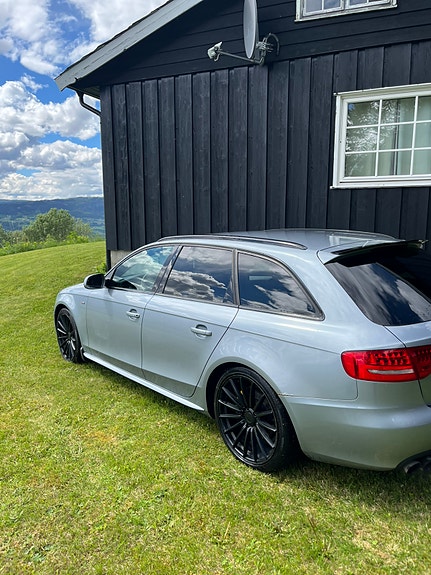 Audi A4 4 of 19