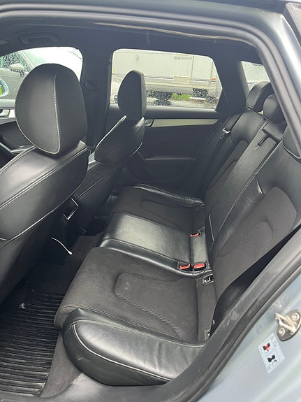 Audi A4 17 of 19