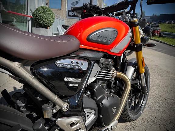 Triumph Scrambler 400 X Baja Orange 7 of 15