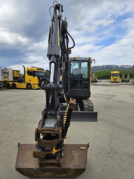 Volvo ECR58D 2 of 5