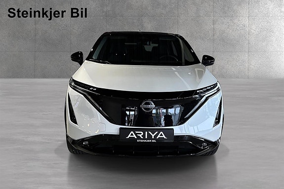 Nissan Ariya 6 of 15