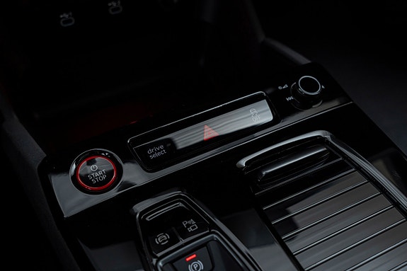 Audi A6 e-tron 17 of 30