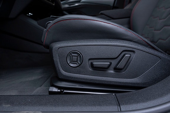 Audi A6 e-tron 25 of 30