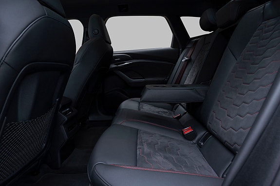 Audi A6 e-tron 27 of 30