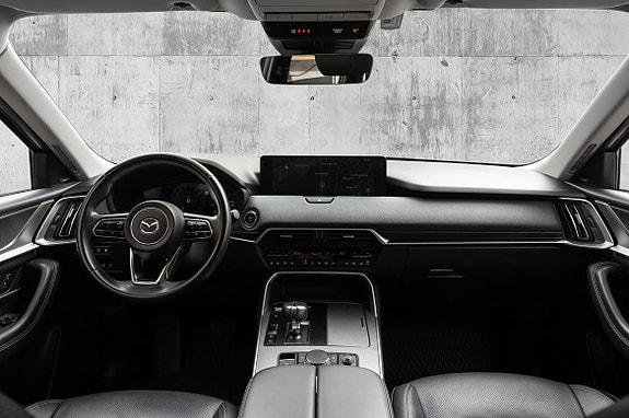Mazda CX-60 17 of 28