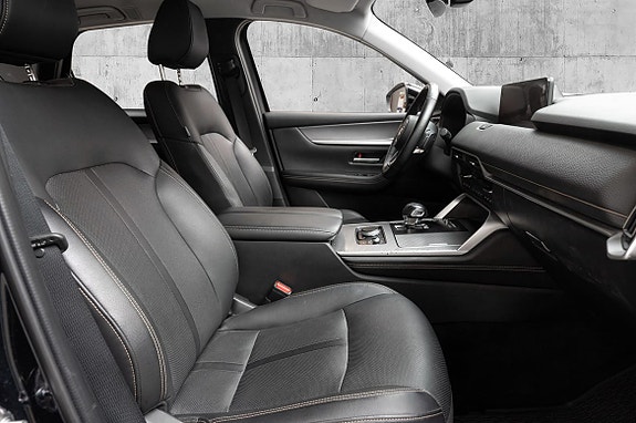 Mazda CX-60 25 of 28