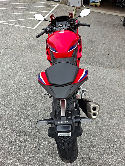 Honda CBR500R 10 of 10