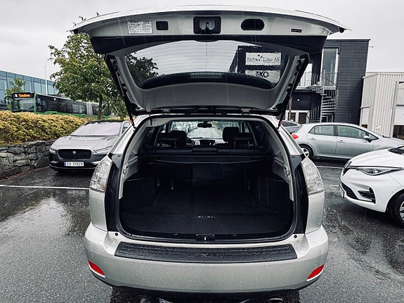 Lexus RX300 8 of 30