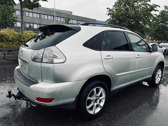 Lexus RX300 3 of 30