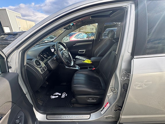 Opel Antara 9 of 30