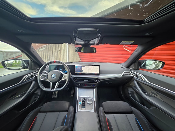 BMW i4 6 of 21