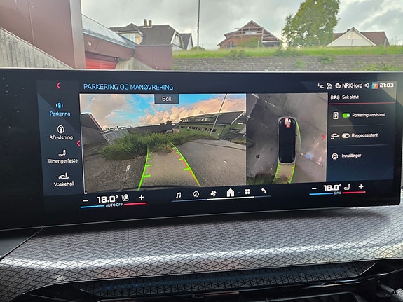 BMW i4 8 of 21