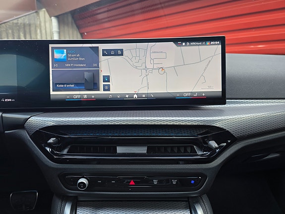 BMW i4 7 of 21