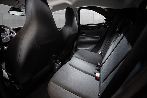 Toyota Aygo X 14 of 19