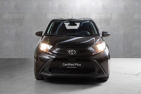 Toyota Aygo X 6 of 19