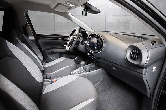 Toyota Aygo X 16 of 19