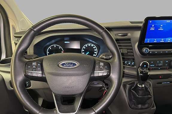 Ford Transit Custom 17 of 20