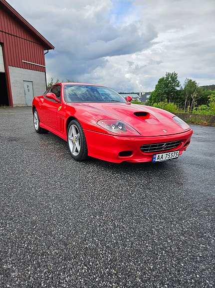 Ferrari 575 Maranello 2 of 5