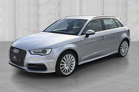 Audi A3 3 of 5