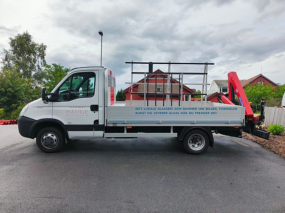 Iveco Daily 50C18 med HMF kran 21 of 30