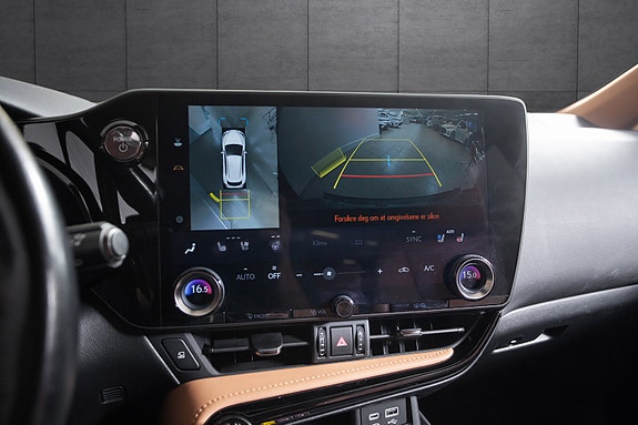 Lexus NX450h 12 of 20