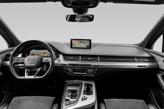 Audi Q7 19 of 30