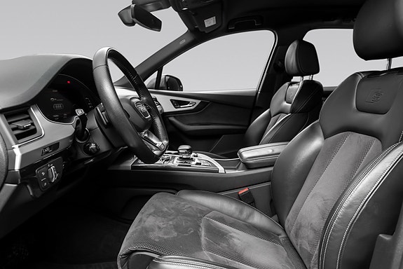 Audi Q7 16 of 30