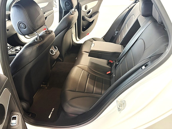 Mercedes-Benz C-Klasse 19 of 27